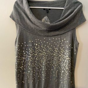 NWT casual wear top #MakeAnOffer